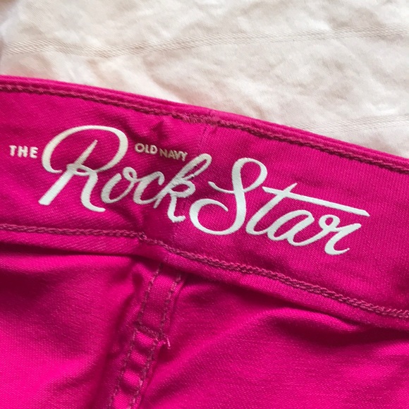 Old navy pants - Picture 2 of 4